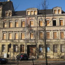Mietshaus in geschlossener Bebauung Zöllnerplatz 14