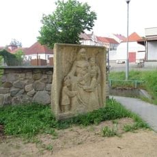 Sousoší v reliéfu v Nepomuku