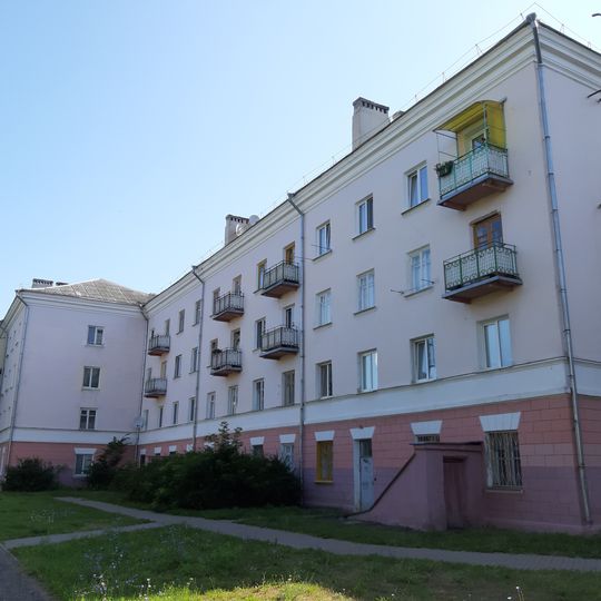 Pralietarskaja Street 17, Babrujsk
