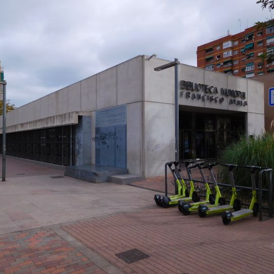 Biblioteca Pública Municipal de Granada - Francisco Ayala