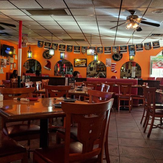 Las Glorias Grill