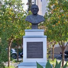 Monumento a Manuel Gámez López