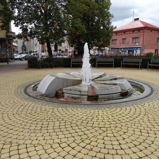 Fontána v parku na Riegrově náměstí