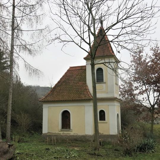 Kaple na návsi v Přívlakách