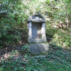 Kříž na křížové cestě u Jistebnice - úvodní zastavení