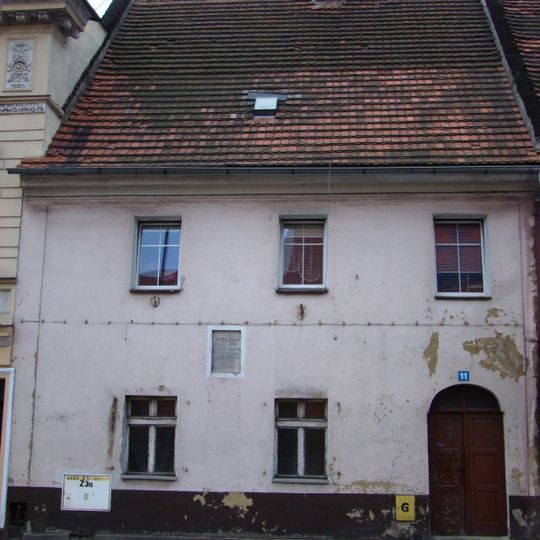 Bohaterów Powstań Śląskich 11