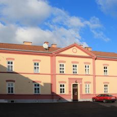 Arbeiter-/Angestelltenwohnhaus