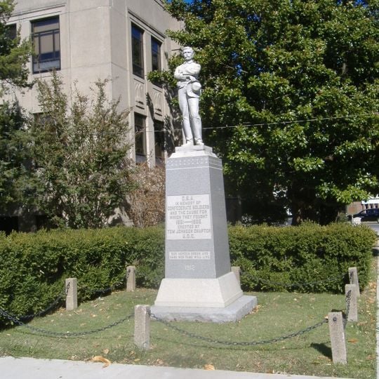 Confederate Soldier Monument in Caldwell