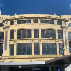 DIC Building