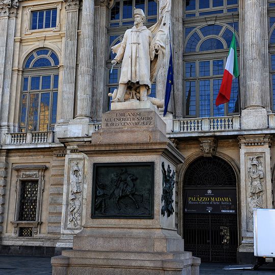 Monumento all'Alfiere dell'Esercito Sardo