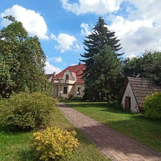 2 Kościelna Street in Strzeleczki