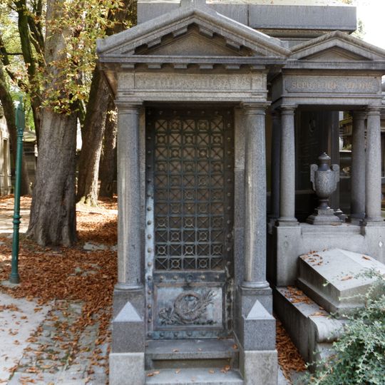 Grave of Guiraud