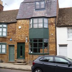 43, High Street East