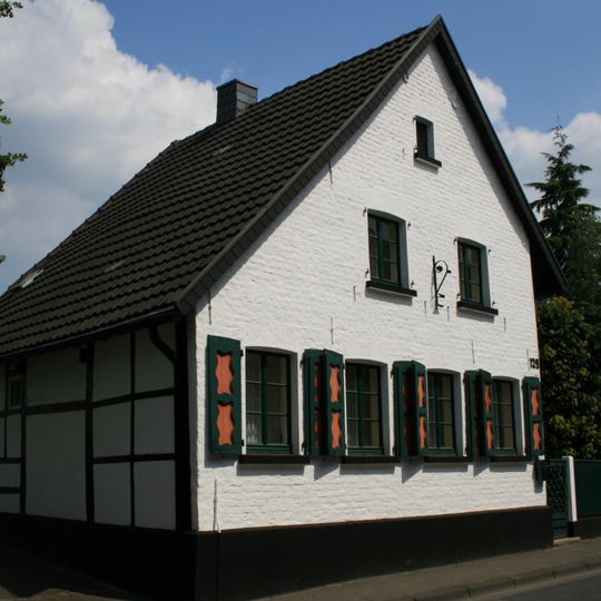 Schloss-Dyck-Straße 129
