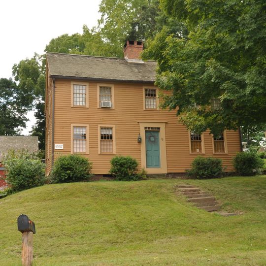 Indian Hill Avenue Historic District