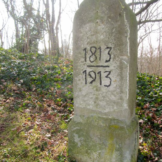 Königlich-Sächsischer Meilenstein Groitzsch Gedenkstein