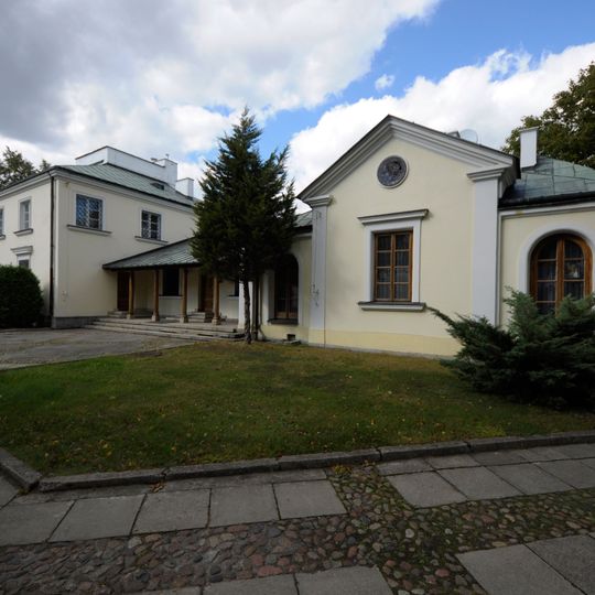 Dom służby kościelnej