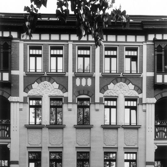 Mietshaus Dantestraße 2