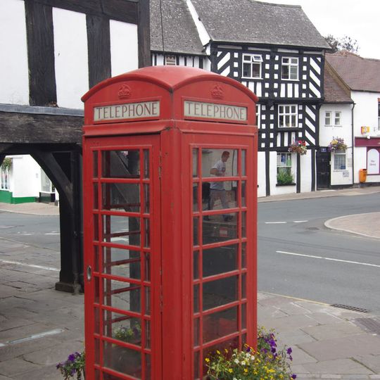 K6 Telephone Kiosk Outside Market House