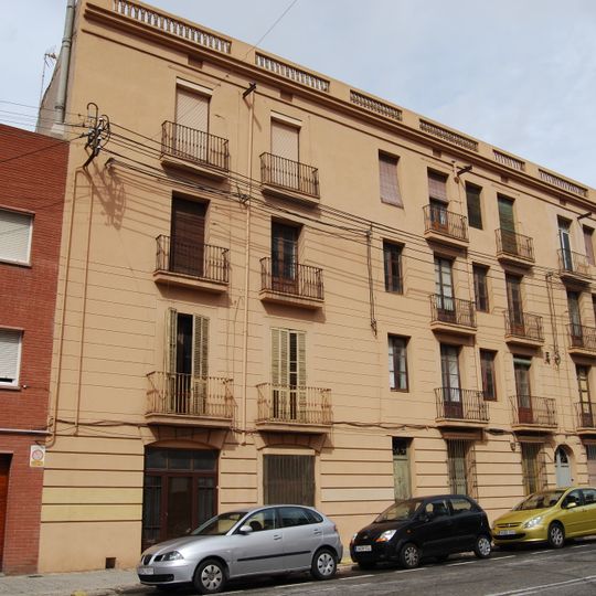 Building in carretera Laureà Miró, 33-37