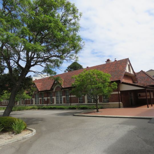 East Perth Primary School