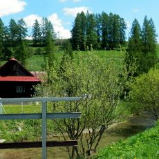 Roľnícka usadlosť, dom ľudový