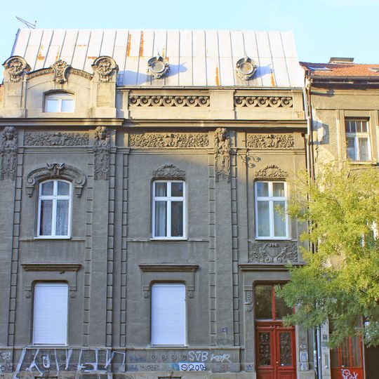 Kућа грађевинара Карла Кнола у Београду