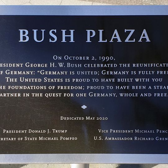 Bush Plaza