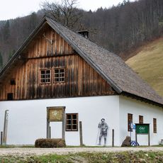 Gasthaus, ehem. Aufseherhaus, sog. Gölzhaus