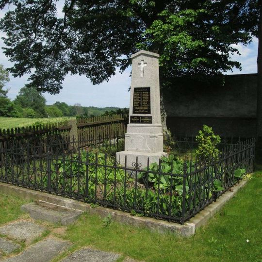 Pomník padlým v Kvášňovicích