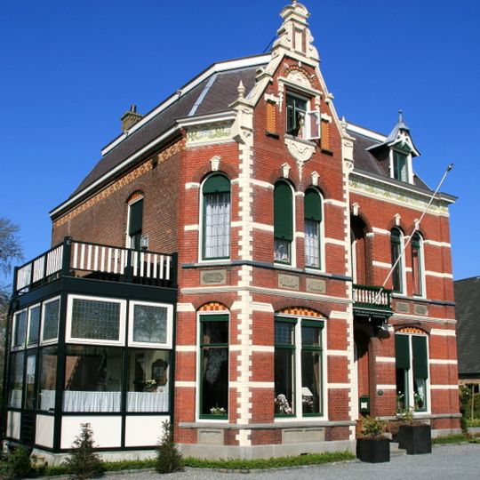 Huize Petronella/Veelust: villa