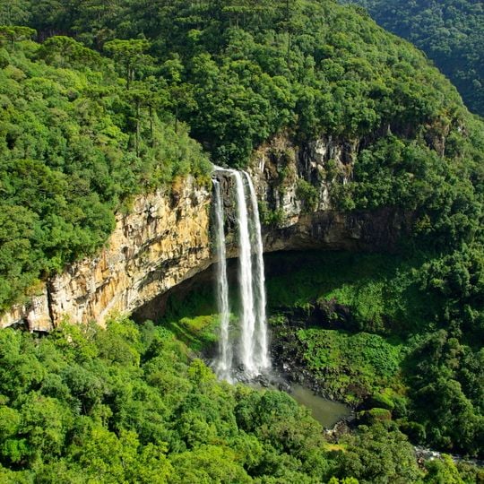 Caracol Falls