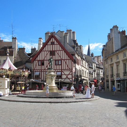 François-Rude square