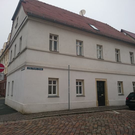 Fritz-Reuter-Straße 1