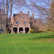 Fort Hill Estate