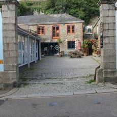 Gateway And Street Frontage Walls Of Former Stables At Carn's Yard