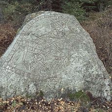 Upplands runinskrifter 771