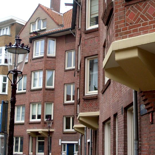 Woonblok met etagewoningen