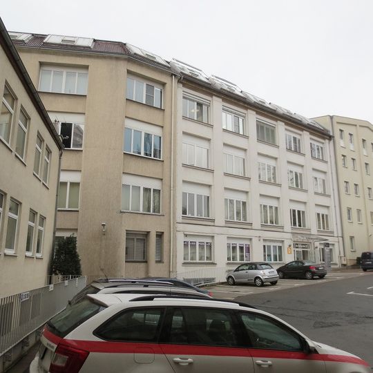 Am Walkgraben 29, 31