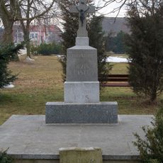 Kříž v Loukovicích