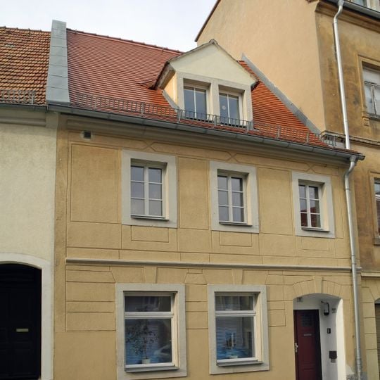 Wohnhaus in geschlossener Bebauung Burgstraße 9