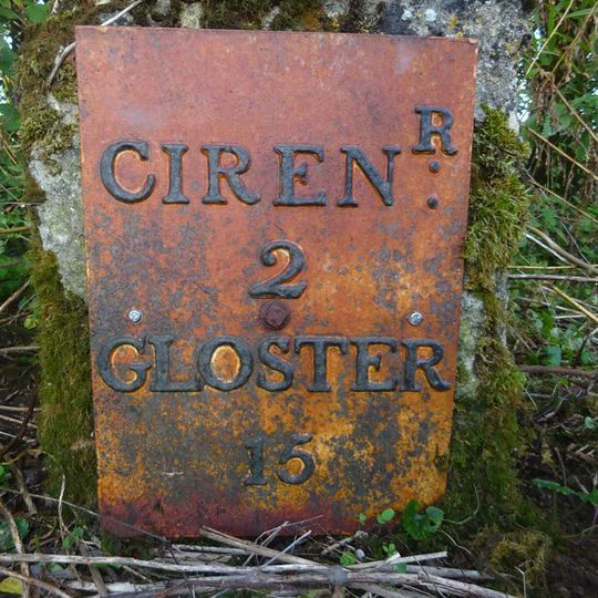 Milestone, near reservoir