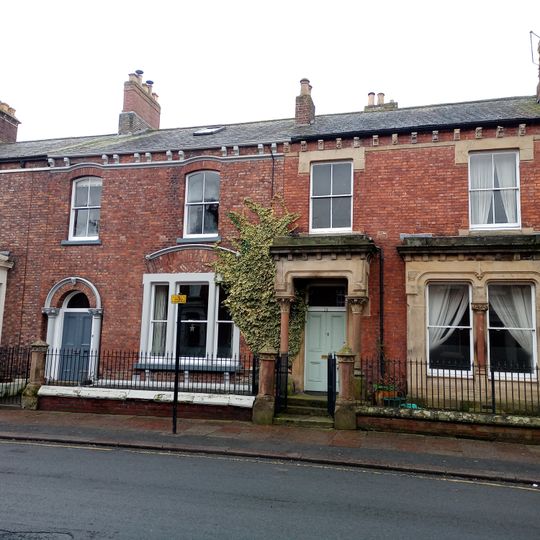 No 14 And 16 With Gate Piers To Front