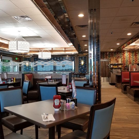 Nautilus Diner