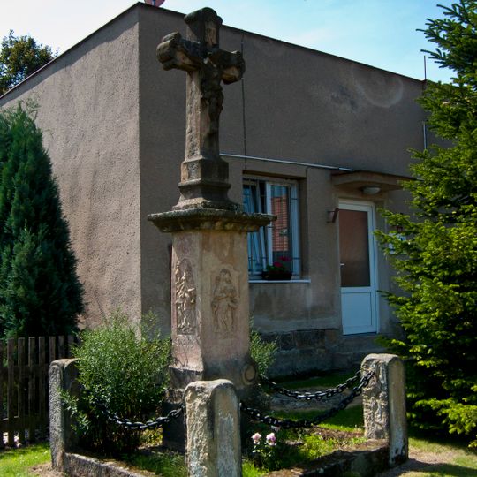 Krucifix se zvoničkou