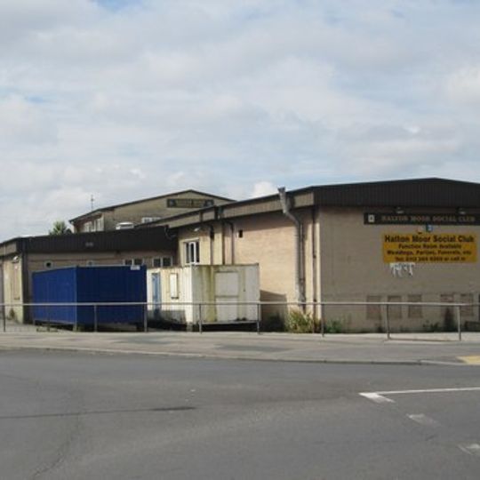 Halton Moor Social Club