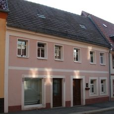Wohnhaus in geschlossener Bebauung