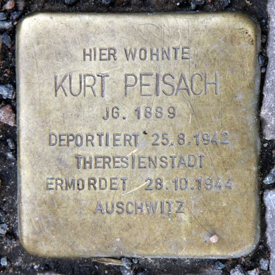 Stolperstein dedicated to Kurt Peisach