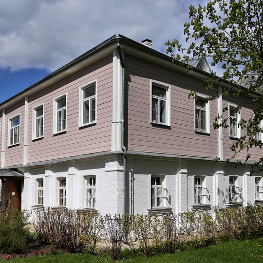 Странноприимный дом )