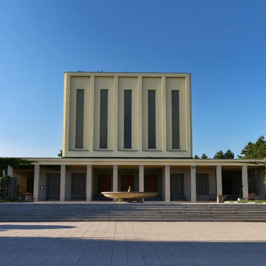 Strašnice Crematorium